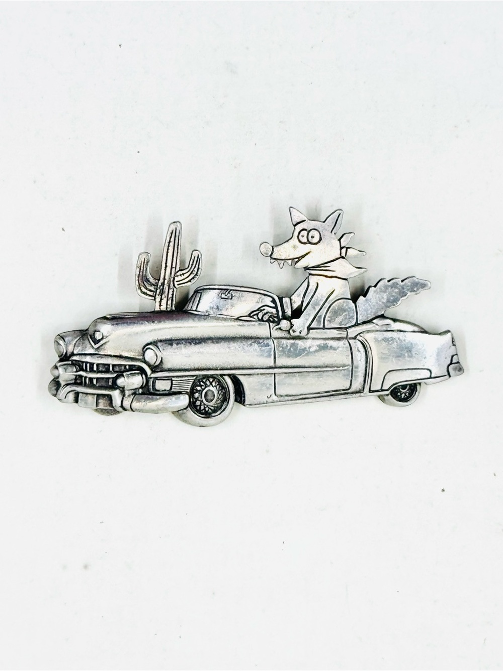 JJ Jonette Vintage Silver-Tone Coyote in Convertible W/Cactus Brooch